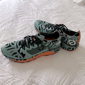 North Face Vectiv X Elvira Trail Running Wasabi Fernando Elvira Collab Print